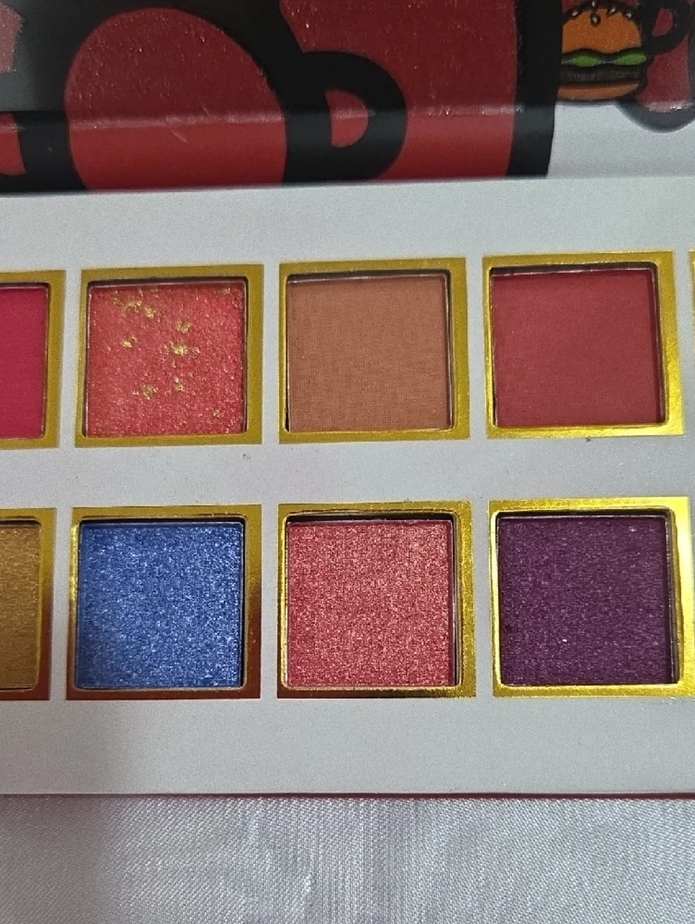 FaborBeauty Vibrant Multi-Shade Eyeshadow Palette - Pink & Gold Tones